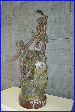 Très belle pendule ancienne en régule est marbre SAUVETAGE (90cm)
