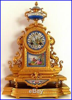 XIXè S, Grand Cartel Pendule Sévres polychrome aux 2 griffons, big Sèvres clock
